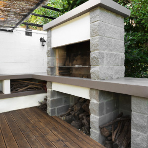 Outdoor Kitchens